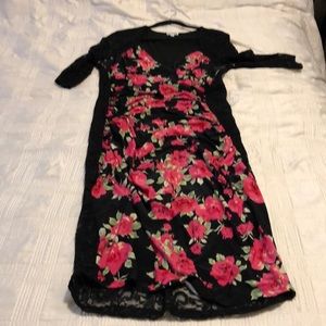 Pinup style wiggle dress